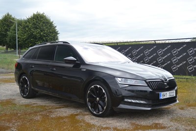 Seat Leon 2.0 TDI 135 kw FR DSG LED