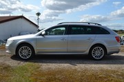 Škoda Superb 2.0 TDI 103 kw MAN ALU R17