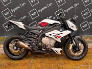BMW S 1000 R Pack Dynamic DDC Akrapovič