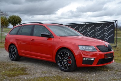 Škoda Octavia 2.0 TSI RS 230 R19 Extreme