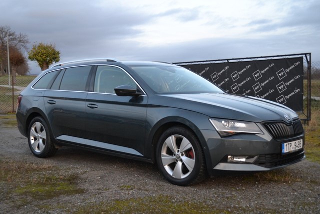 Škoda Superb 2.0 TDI 110 kw XEN NAVI