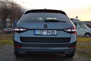 Škoda Superb 2.0 TDI 110 kw XEN NAVI