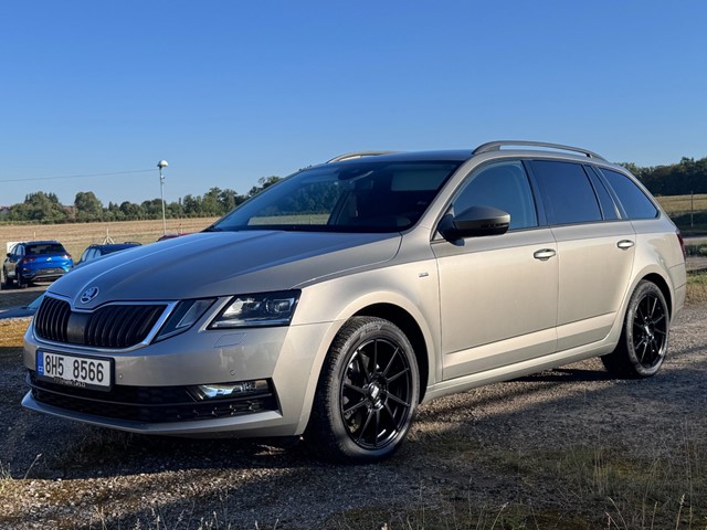Škoda Octavia 2.0 TDI DSG Drive LED WEBASTO