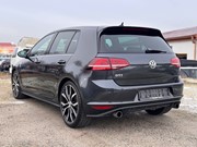 Volkswagen Golf GTI 2.0 TSI 162 kw MANUÁL