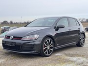 Volkswagen Golf GTI 2.0 TSI 162 kw MANUÁL