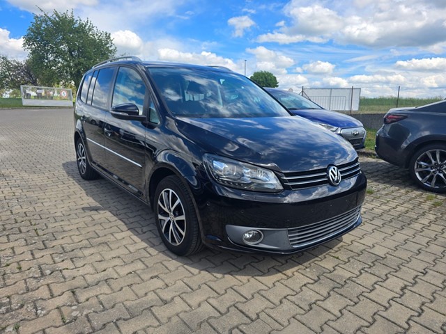 Volkswagen Touran 1.4 TSI Highline XENON 7 míst