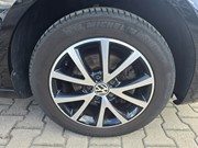 Volkswagen Touran 1.4 TSI Highline XENON 7 míst