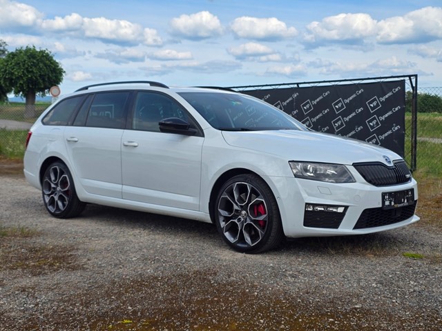 Škoda Octavia 2.0 TSI RS DSG R19 EXTREME