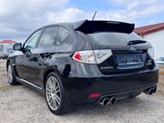 Subaru Impreza 2.5 WRX STI 350HP Invidia