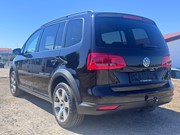 Volkswagen Touran 2.0 TDI Cross XEN TAŽNÉ 7míst