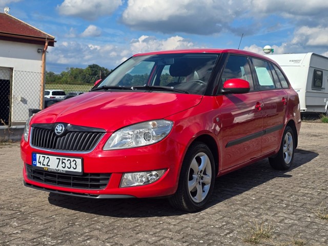 Škoda Fabia 1.2 TSI 63 kw KLIMA TAŽNÉ