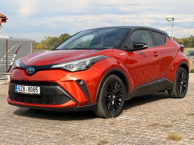 Toyota C-HR 2.0 Hybrid E-CVT Selection