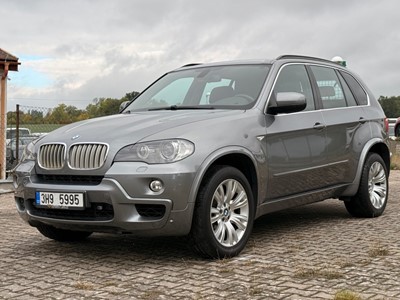 BMW X5 xDrive 30d M-paket TAŽNÉ